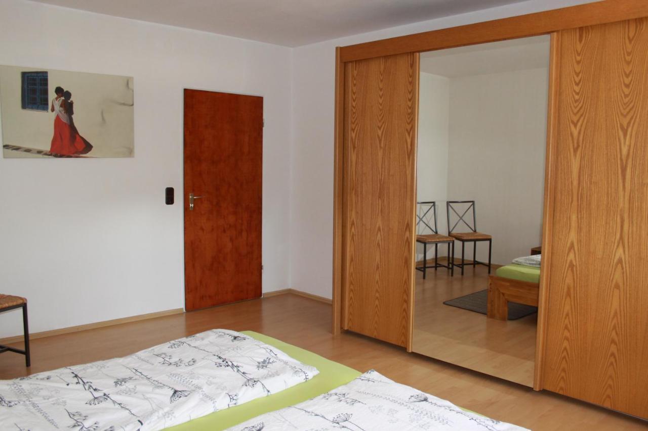 Rednitzhembach Apartments Eichenweg מראה חיצוני תמונה